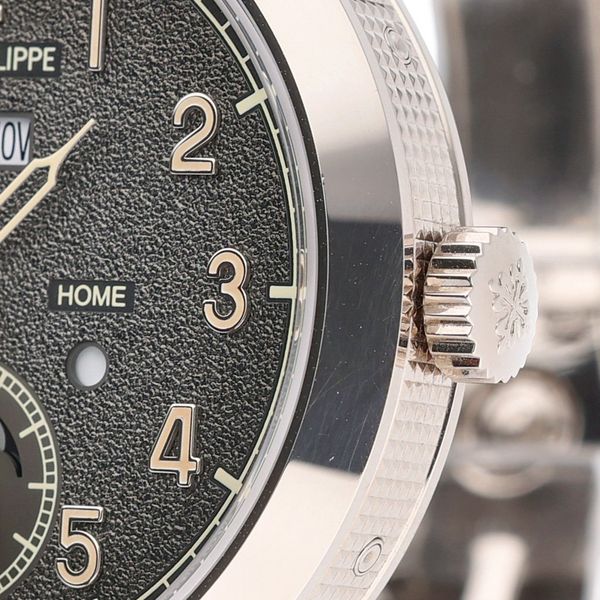 Patek Philippe Complications 5326G-001